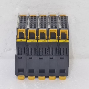 Новый и оригинальный Plc партия 5 GRT1ROS2 релейный выходной блок PLC Контроллер программирования - Product Image 4