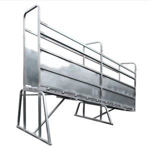 Điều chỉnh chiều cao gia súc tải đoạn đường nối với cổng và tấm chống gỉ cho thiết bị chăn nuôi bền - Product Image 4