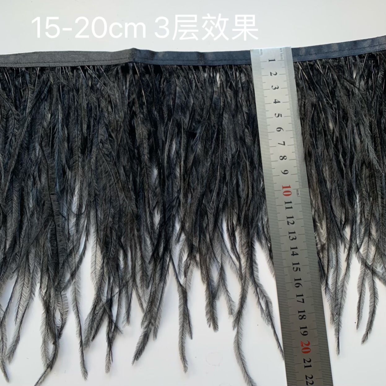Pluma de avestruz de 3 capas, 15-20 cm.