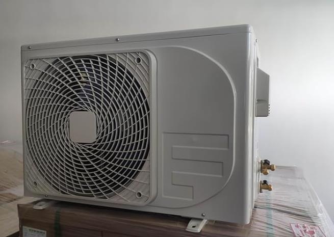 เครื่องปรับอากาศ 9000BTU1HPACDC