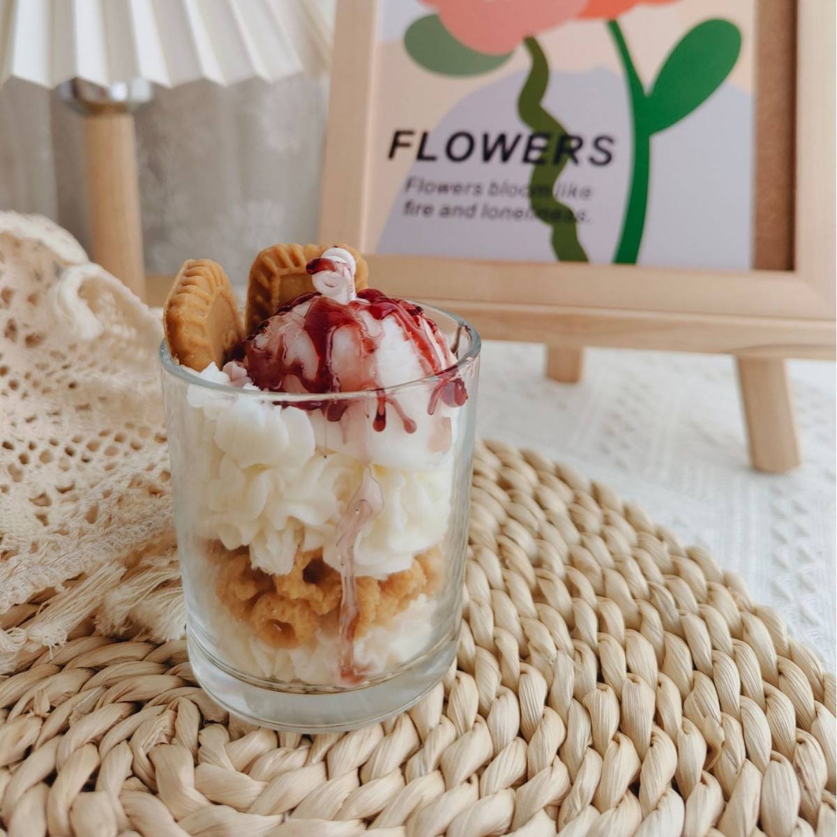 ไอศกรีมวงแหวนซีเรียล 7*10 ซม. (355 กรัม) รสพีชขาวและชาอู่หลง