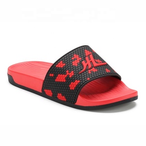 Xsheng OEM Anti bakterielle Folien Feuchtigkeit transportierende weiche Sandalen Bunte Hausschuhe Benutzer definierte Slide Sandalen Kälte beständige Folien - Product Image 6