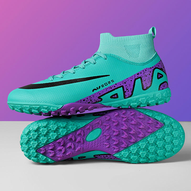 2309c clair de lune - ongles cassés