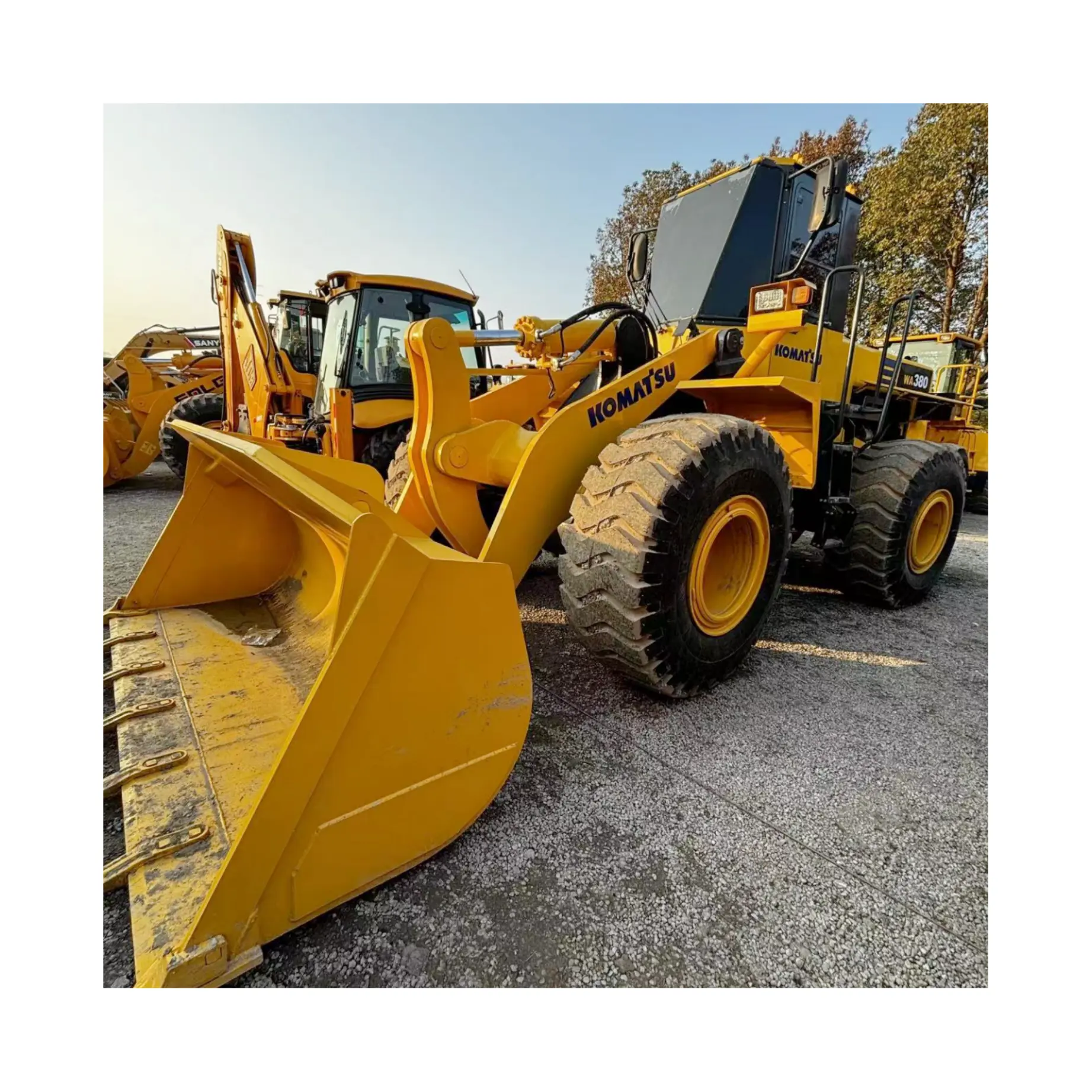 Obral roda Wa380-3 Komatsu asli bekas, diskon besar Komatsu Wa 320 /wa380