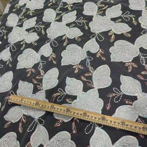 2024 New Design Stickerei Perlen Blume Pailletten Spitze Stoff Sheer Mesh Kleid Stoffe mit Punktmuster und Strickwaren - Product Image 4