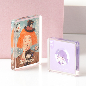 Không có moq tùy chỉnh dày 8 mm <span class=keywords><strong>Acrylic</strong></span> Standee Anime nhân vật <span class=keywords><strong>Acrylic</strong></span> khối CNC cắt hai mặt in dày <span class=keywords><strong>Acrylic</strong></span> Standee - Product Image 5