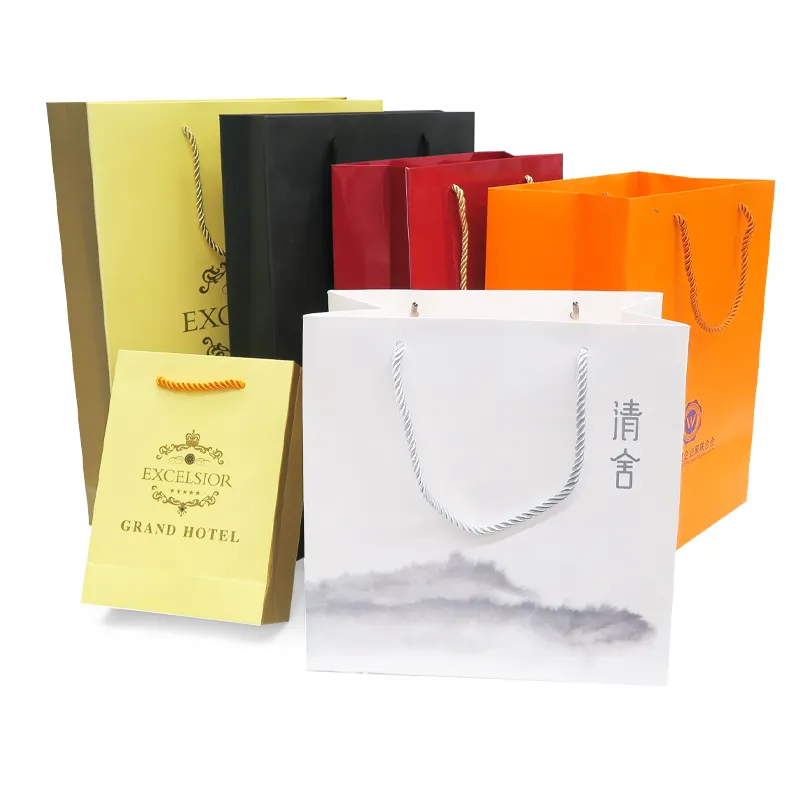 Borsa per la spesa personalizzata in carta portatile con stampa personalizzata in carta kraft borsa per la spesa gioielli d'arte confezione regalo con manico in carta borsa