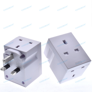 3路三插头适配器-多插头扩展插座适配器-英国3针插座扩展250V 13安培，适用于家庭