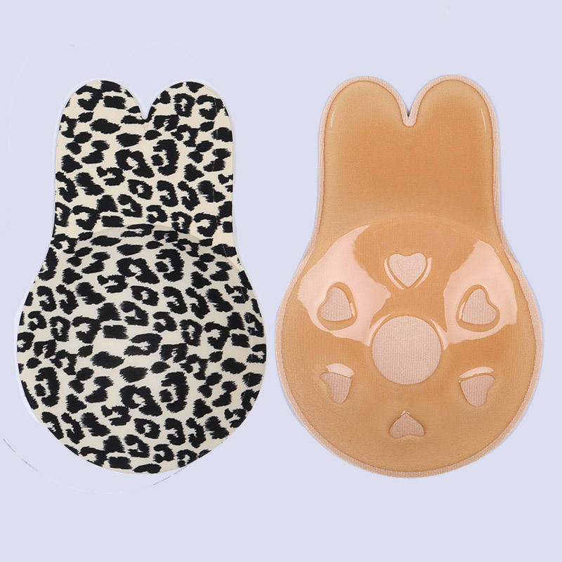 บรายกกระชับหน้าอกลายจุดสีดำ