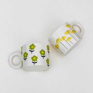 Cute Japanese Girl Ceramic 400ml Mug Flower Petal Coffee Milk Tea Drinking <strong>Cup</strong> with Spoon Wholesale for Camping Occasions