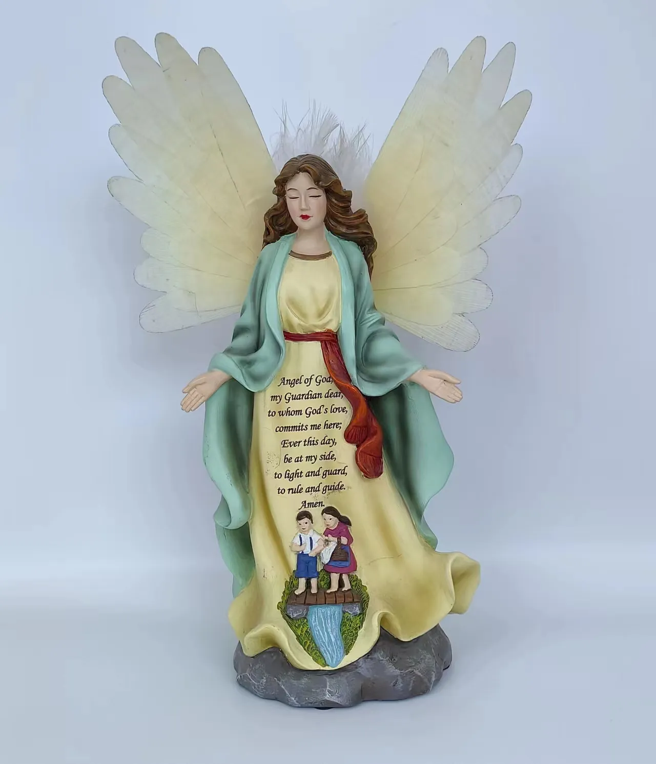 Belle nouvelle conception ange en résine religieuse avec statues d'aile pour les cadeaux de décoration de la maison