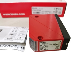Leuze Electronic HRT 96 <strong>Diffuse</strong> <strong>Reflection</strong> Light Scanner With Background Suppression Leuze <strong>Sensor</strong> HRT 96M/A-1670-800-44 - Product Image 2