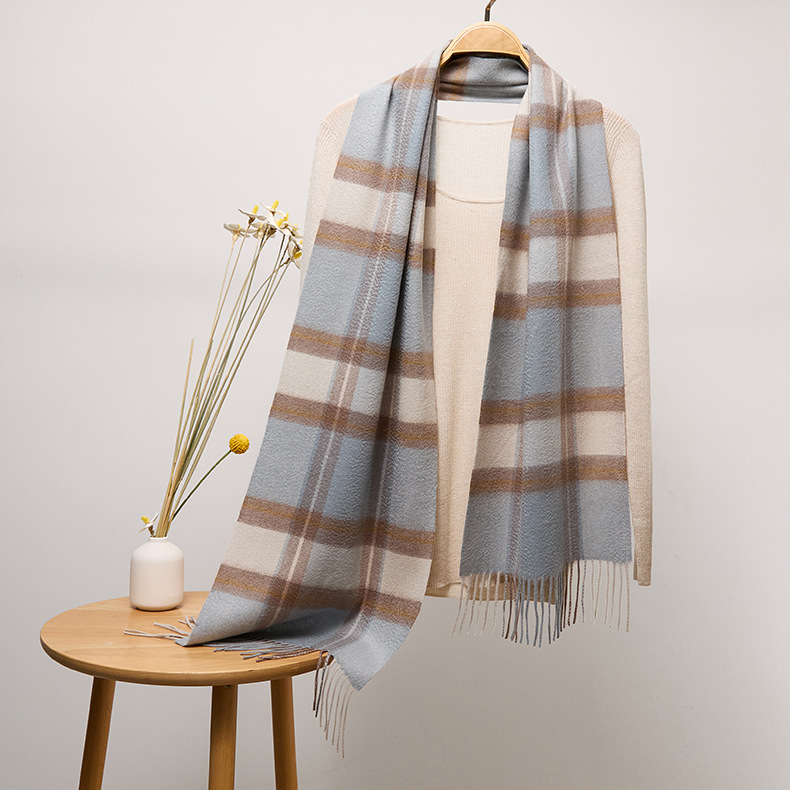 115 perfume green plaid