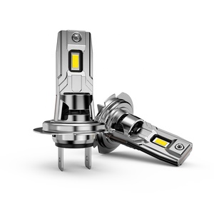 หลอดไฟ LED เปลี่ยนไฟหน้า H7 พร้อมพัดลม 1:1 เป็นการเปลี่ยนหลอดไฟฮาโลเจน - Product Image 1