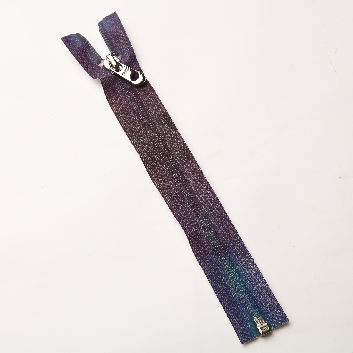 Clear Teeth with Aurora Color Shift Tape