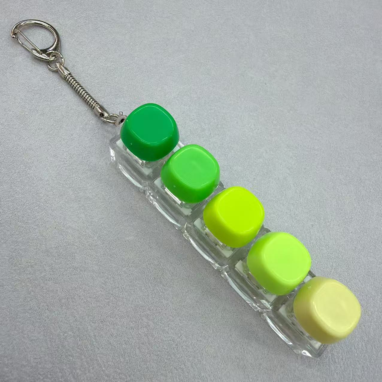 Five keys-green series-m beans-no light-snake bone chain
