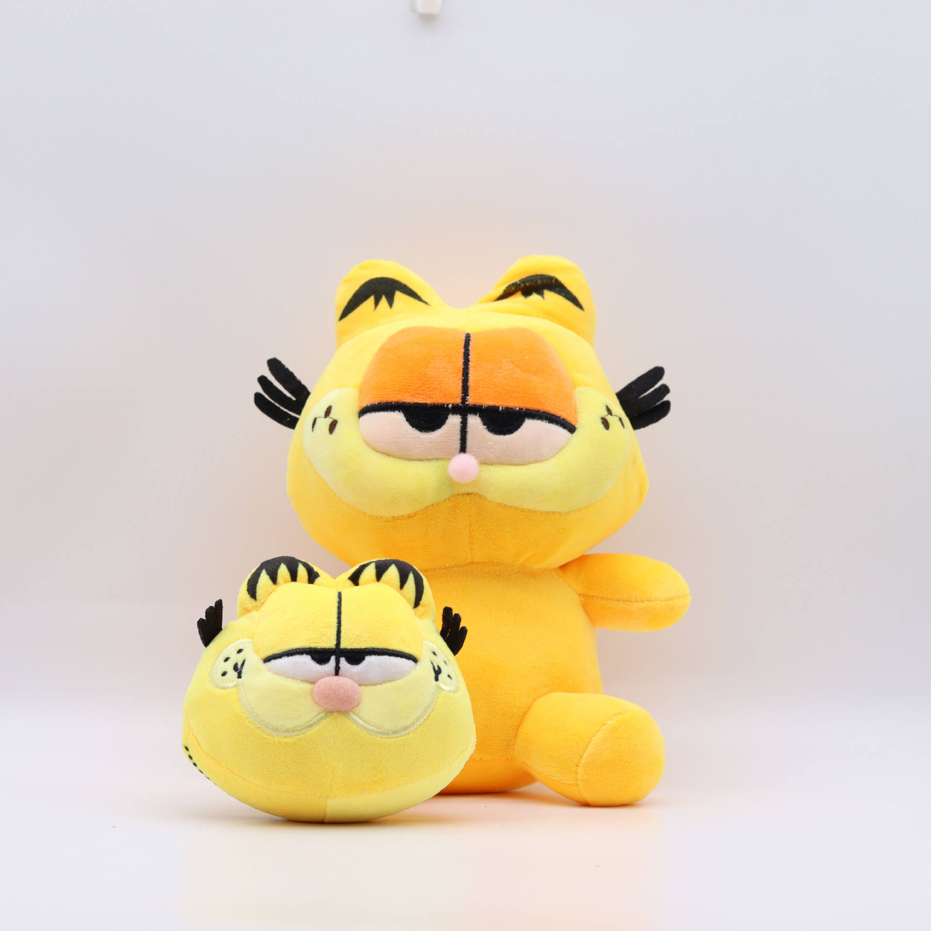 แมวการ์ฟิลด์คลาสสิก8นิ้ว