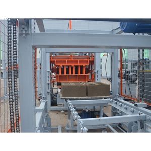 Полностью автоматическая машина для производства QT6-15 бетонных блоков, большая емкость, полностью автоматическая машина для производства блоков для рынка в Конго - Product Image 3