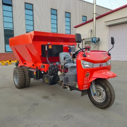 3000L Tricycle Power Fertilizer Spreader Granular Spreaders for Manure Application