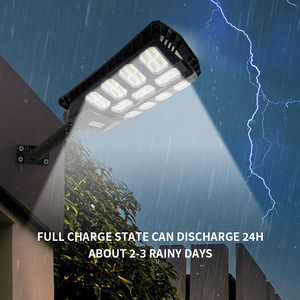 Zhongshan üretici bir 600W 800W 1000W su geçirmez entegre ABS açık <span class=keywords><strong>LED</strong></span> güneş enerjili sokak ışığı Panel ile tüm güç