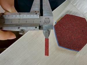 Pháo giấy đỏ dạng ống dùng làm nguyên liệu pháo hoa, mỗi bánh 817 viên - Product Image 5