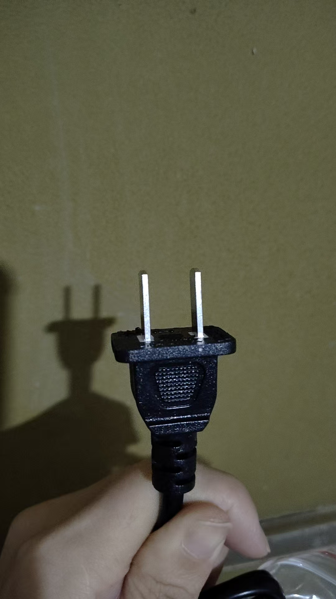 220v plug