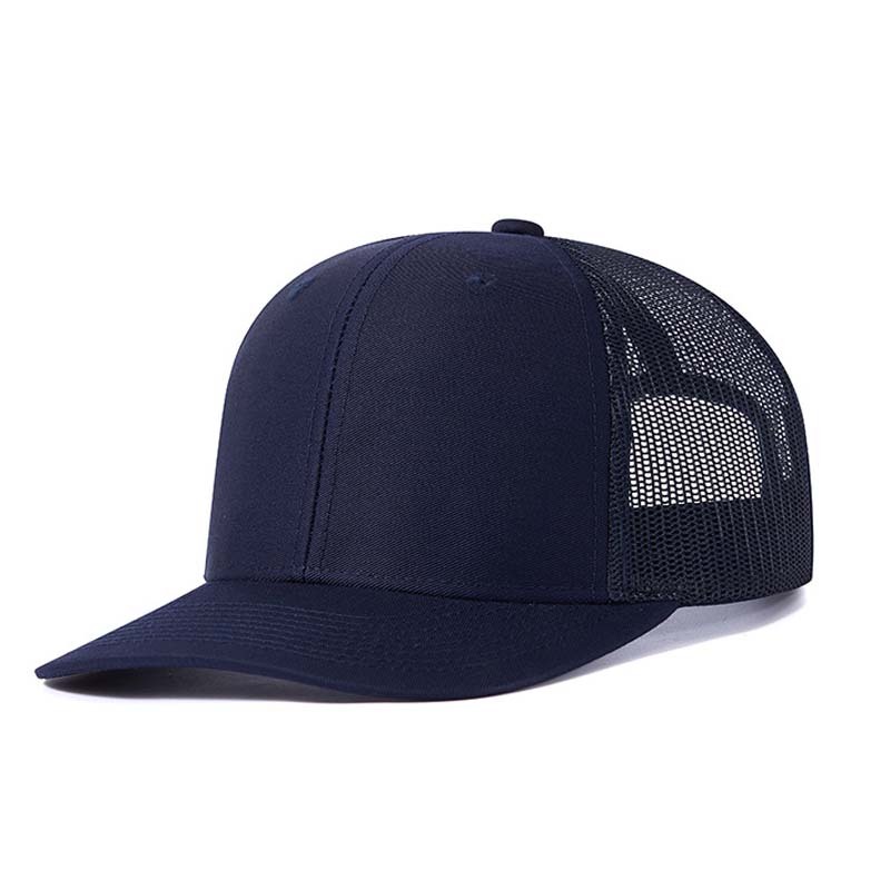 13. Bleu marine