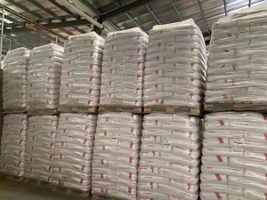 Composite Polypropylene <strong>TPO</strong> 779P E1750 BK Blow Molding Grade High Impact Resistance To Low Temperature