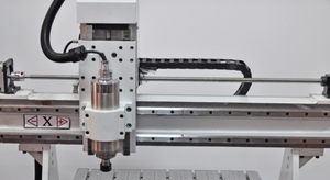 Mini enrutador CNC de alta precisión 6100, tamaño pequeño, máquina de corte y grabado de madera de 3 ejes, Control DSP, husillo único, nueva condición - Product Image 4