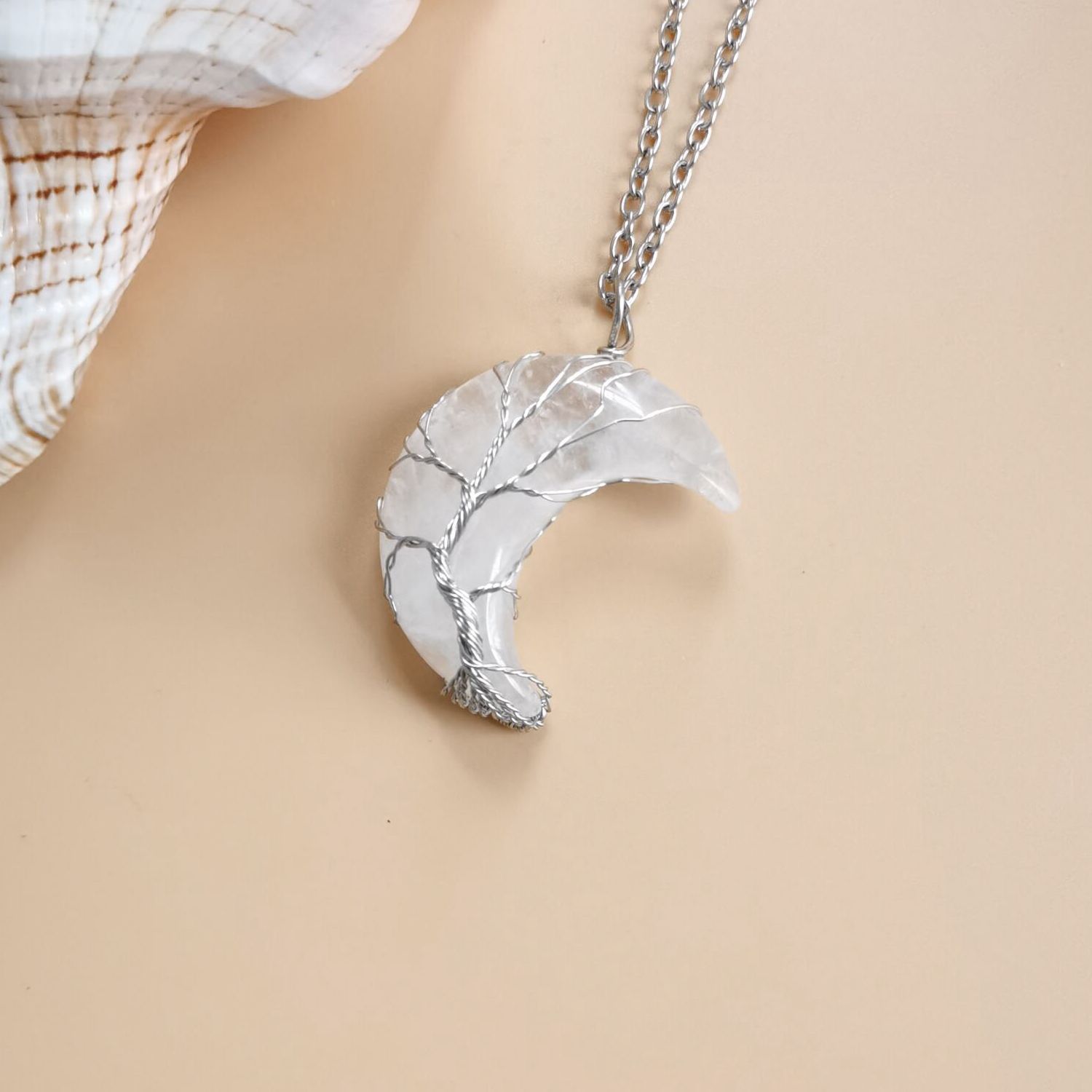 White k white crystal