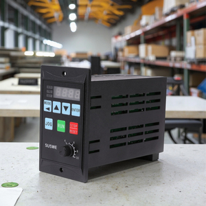 Convertidor de frecuencia de 750W S485, controlador de motor trifásico, T13-750W-12-H, entrada monofásica - Product Image 1