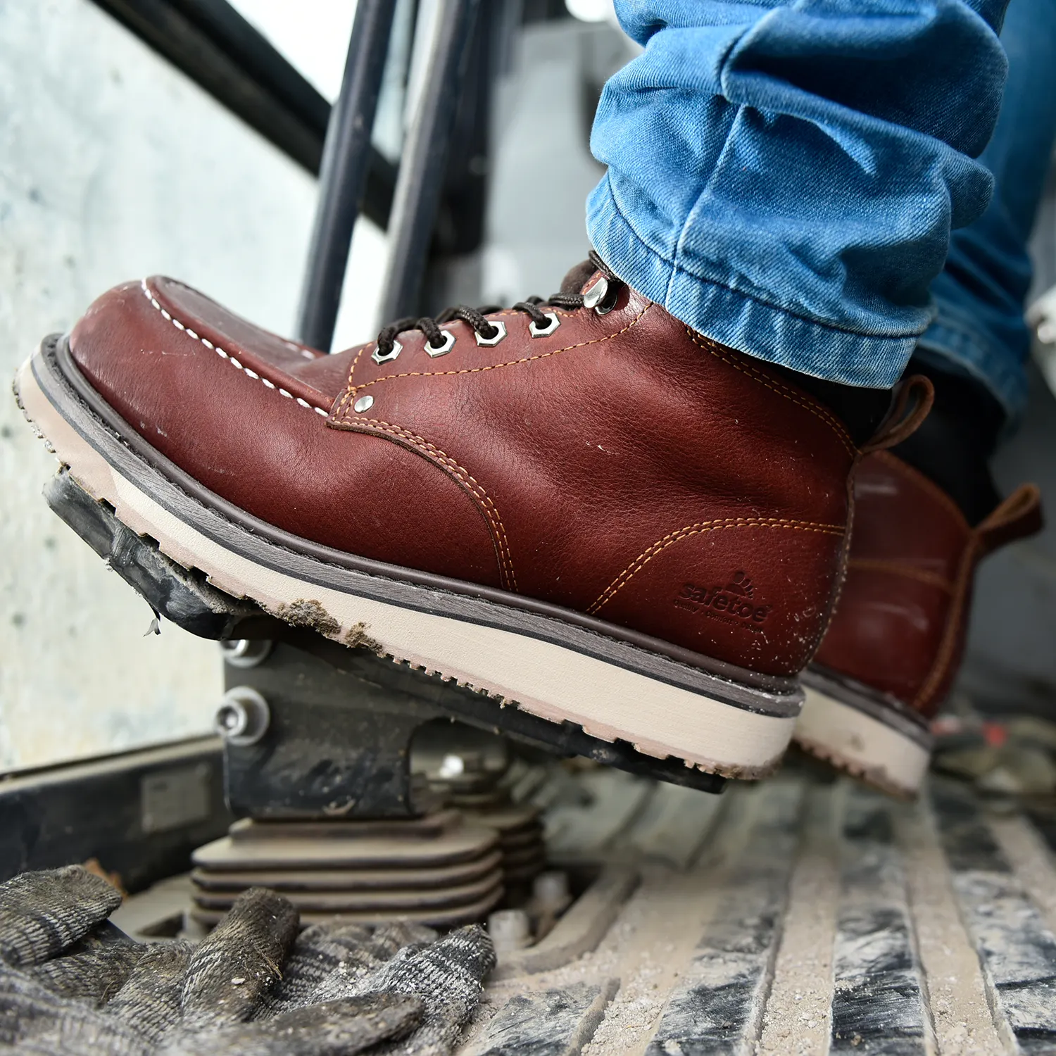 Goodyear-zapatos de trabajo con puntera de acero para hombre, botas de seguridad de corte alto
