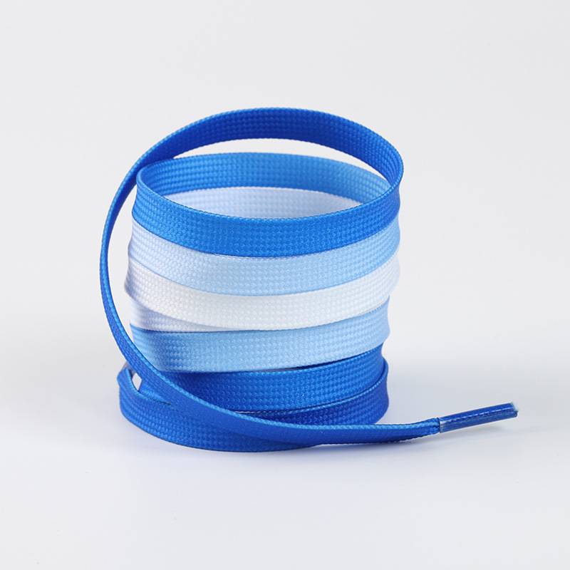 Cordones degradados en azul oscuro.
