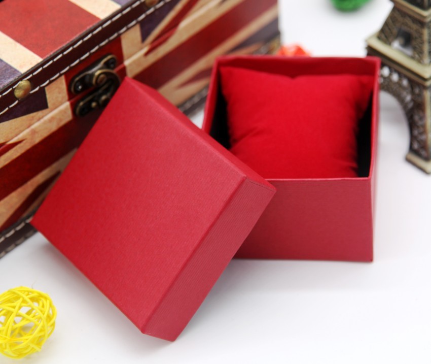 red watch box