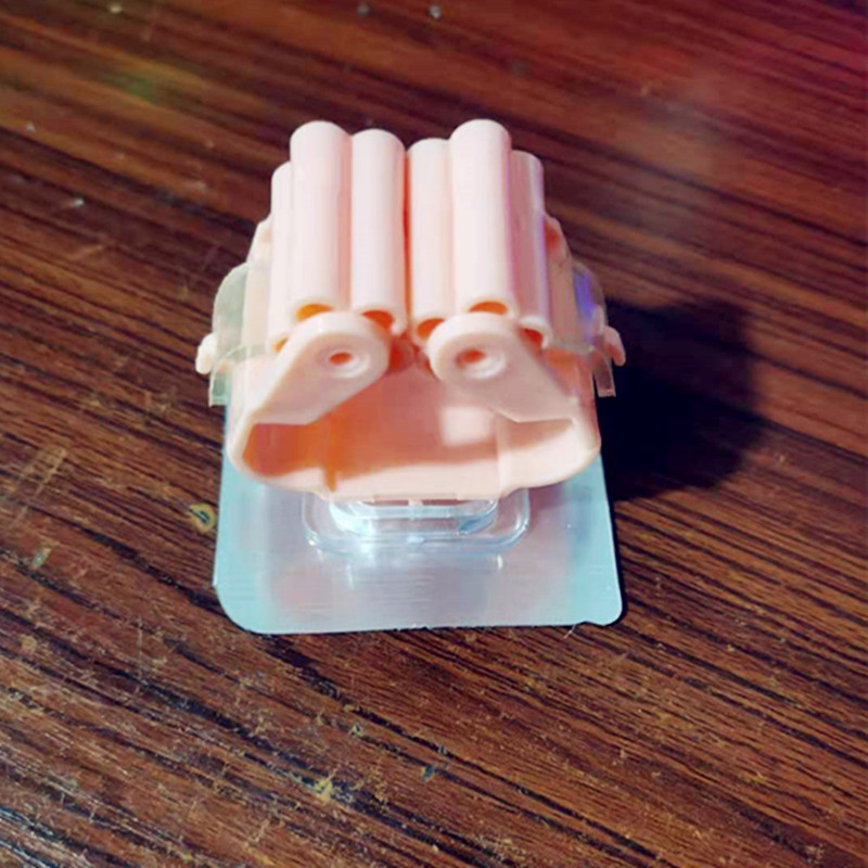 ชมพู