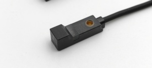 小型正方形近接センサー8 * 8mm長方形誘導金属センサー検出距離2mm誘導 - Product Image 2