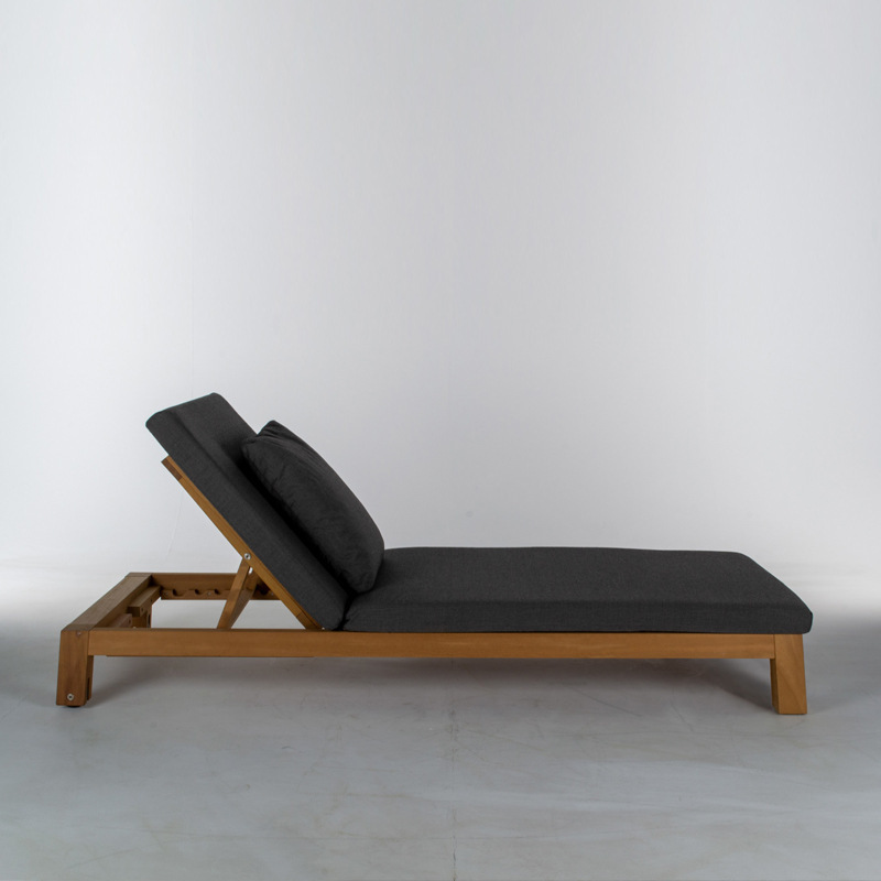 Chaise longue E