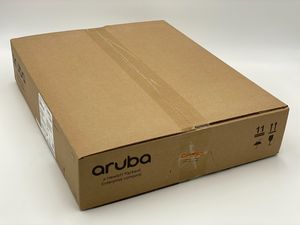 R8N85A Gigabit-Ethernet-Netzwerk-Switch mit POE VLAN SNMP Stapelbarer 100-Mbit/s-Übertragungs rate SFP-Glasfaser anschluss Neu auf Lager