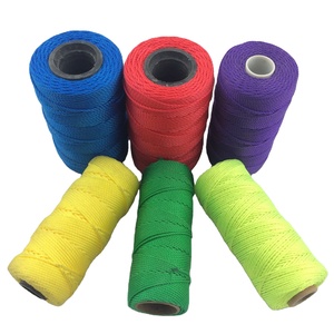 Multifilamento de PP de colores Cuerdas de embalaje de pesca y construcción de hilo trenzado de 3 hebras - Product Image 1