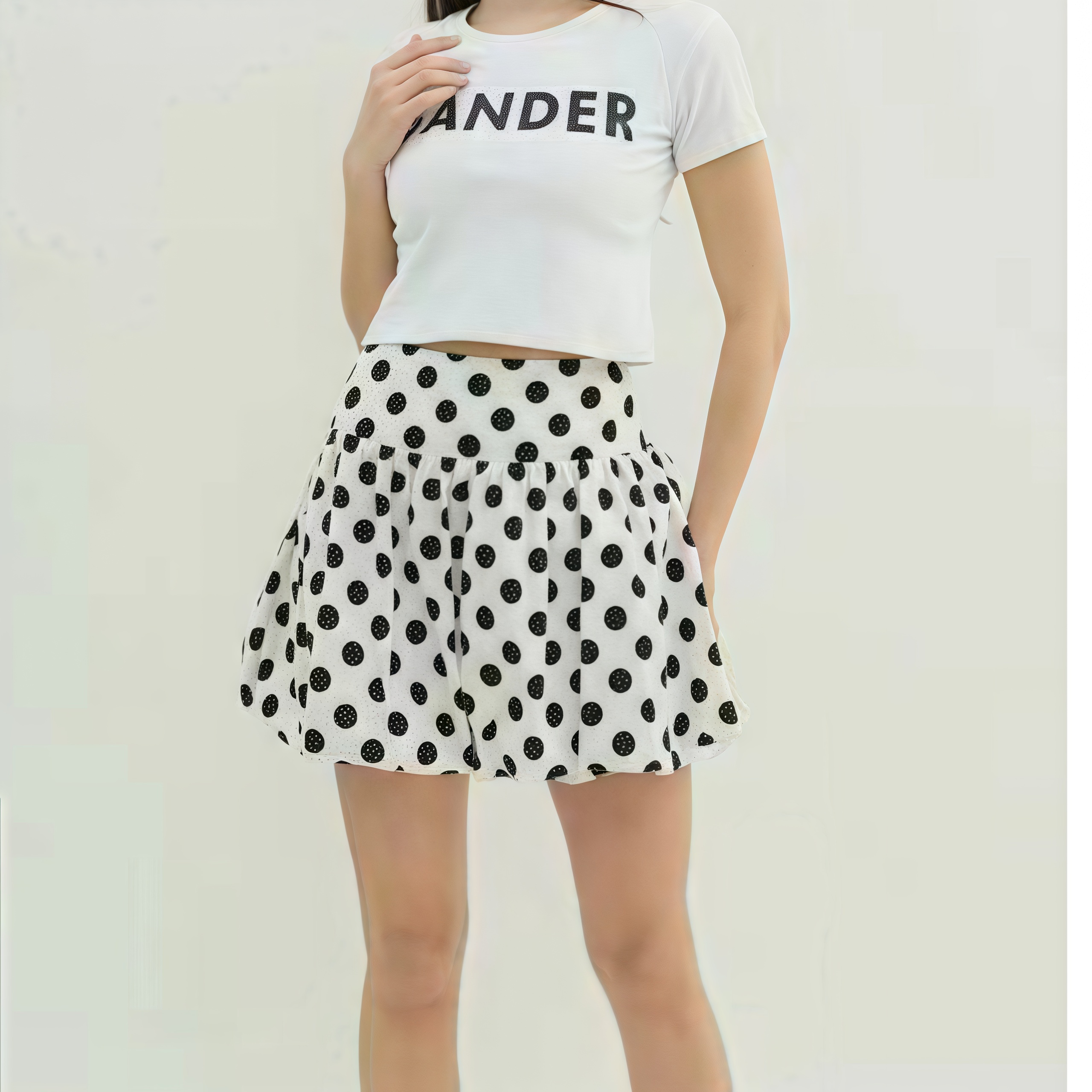 Black and white dots