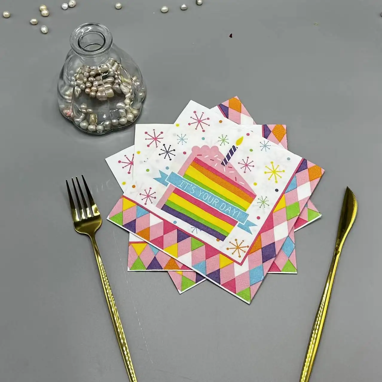 印刷された紙ナプキン誕生日パーティーナプキンカスタムお祝いナプキン