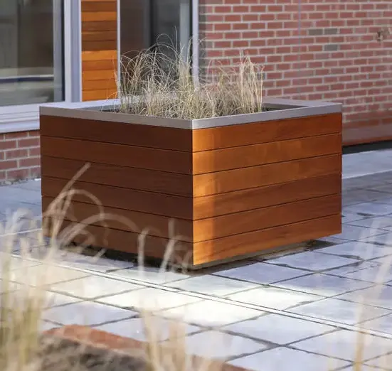 Vendita calda all'ingrosso giardino gigante al di fuori di grandi contenitori per piante vasi da fiori in legno forniture