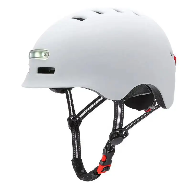 Hotsale Straßenfahrrad-Schlittschuhlauf Elektroroller-Helm mit USB-Aufladbarer Front-/Hinterblinthelm Led-Lichthelm Fahrradhelme