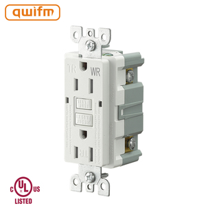 15 Amp GFCI插座与防篡改和耐候性 - Product Image 1