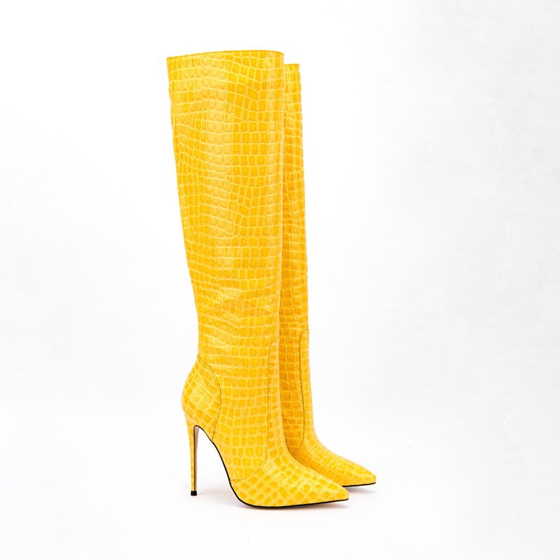 Jaune