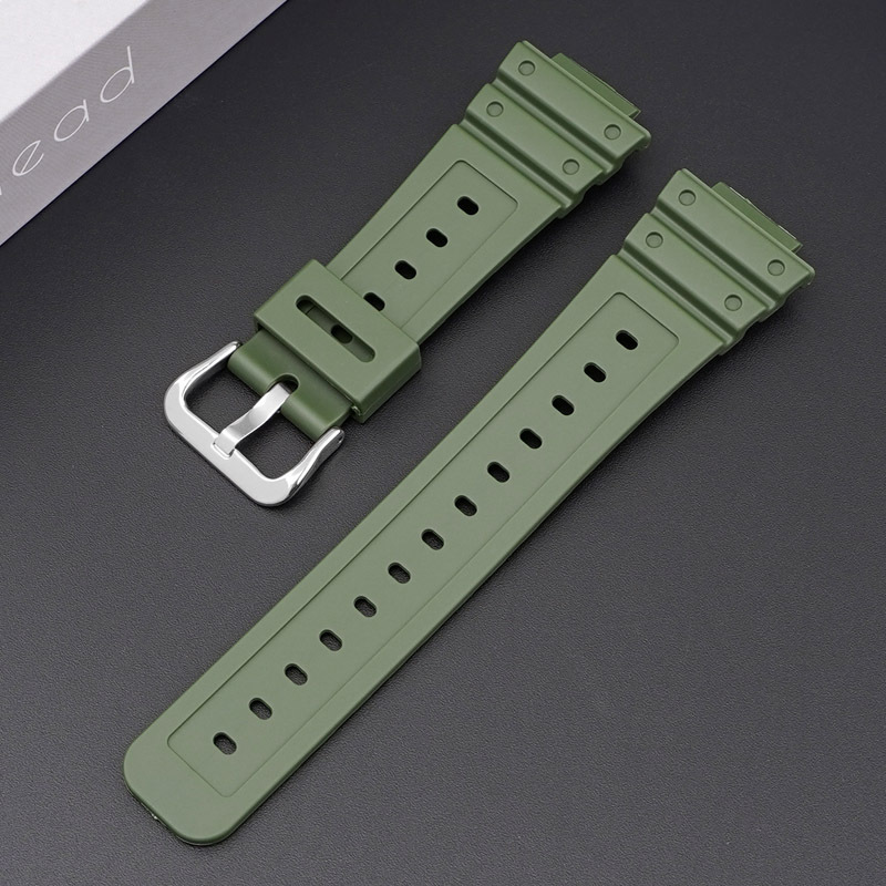 arm green-silver buckle