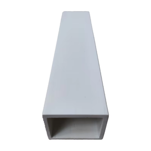 Materiales decorativos de tubo de madera cuadrado de columna WPC Interior impermeable de fábrica con techo de cubierta de PVC