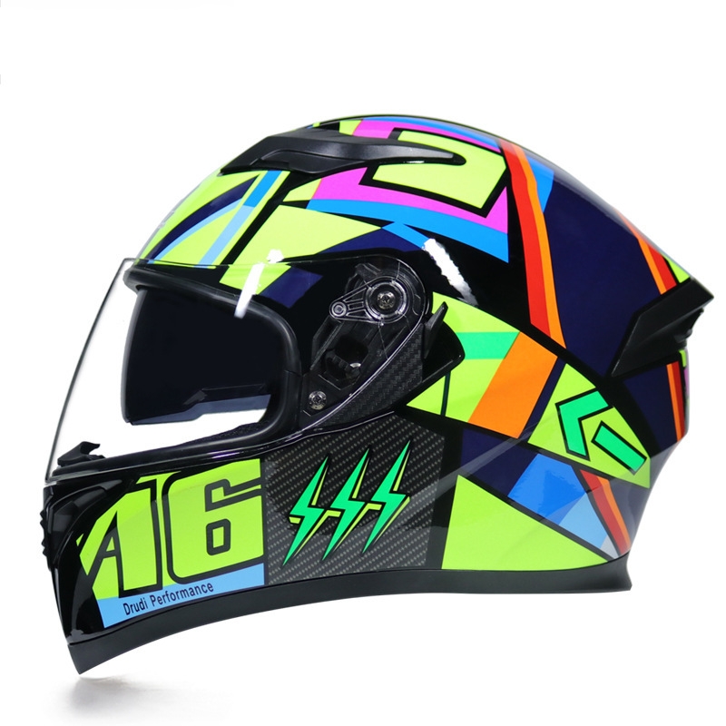 A6 avec verres transparents