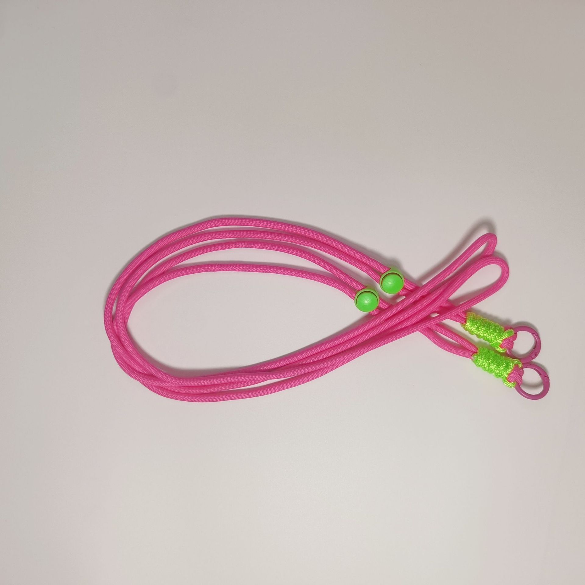 Light rose red
