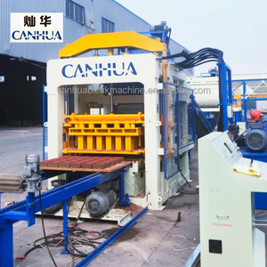 QT10-15 completamente automatica per calcestruzzo blocco cavo macchina per la vendita di blocchi di cemento multifunzionale